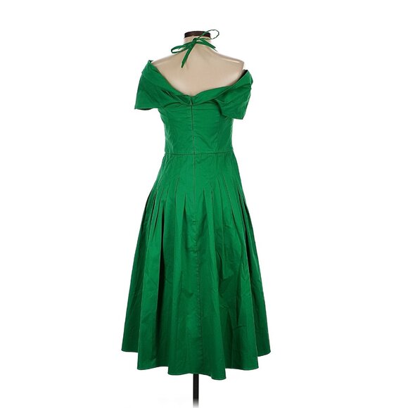 Oscar de la Renta Off-Shoulder Silk Midi Dress Green Pre-Spring 2024 4 - Picture 4 of 8